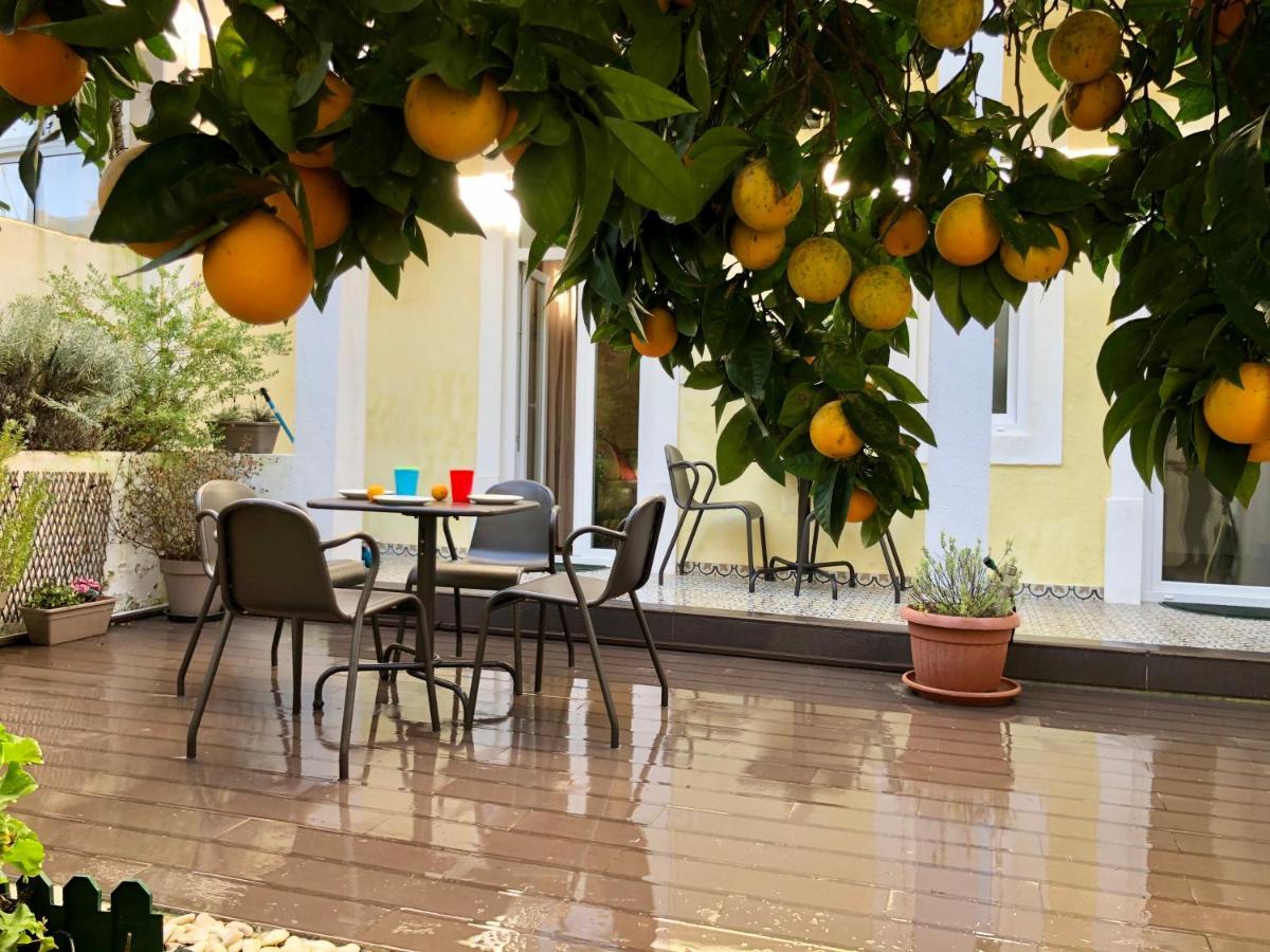 Sunny Orange Garden Apartment In Central Lisbon Lisboa Exterior foto