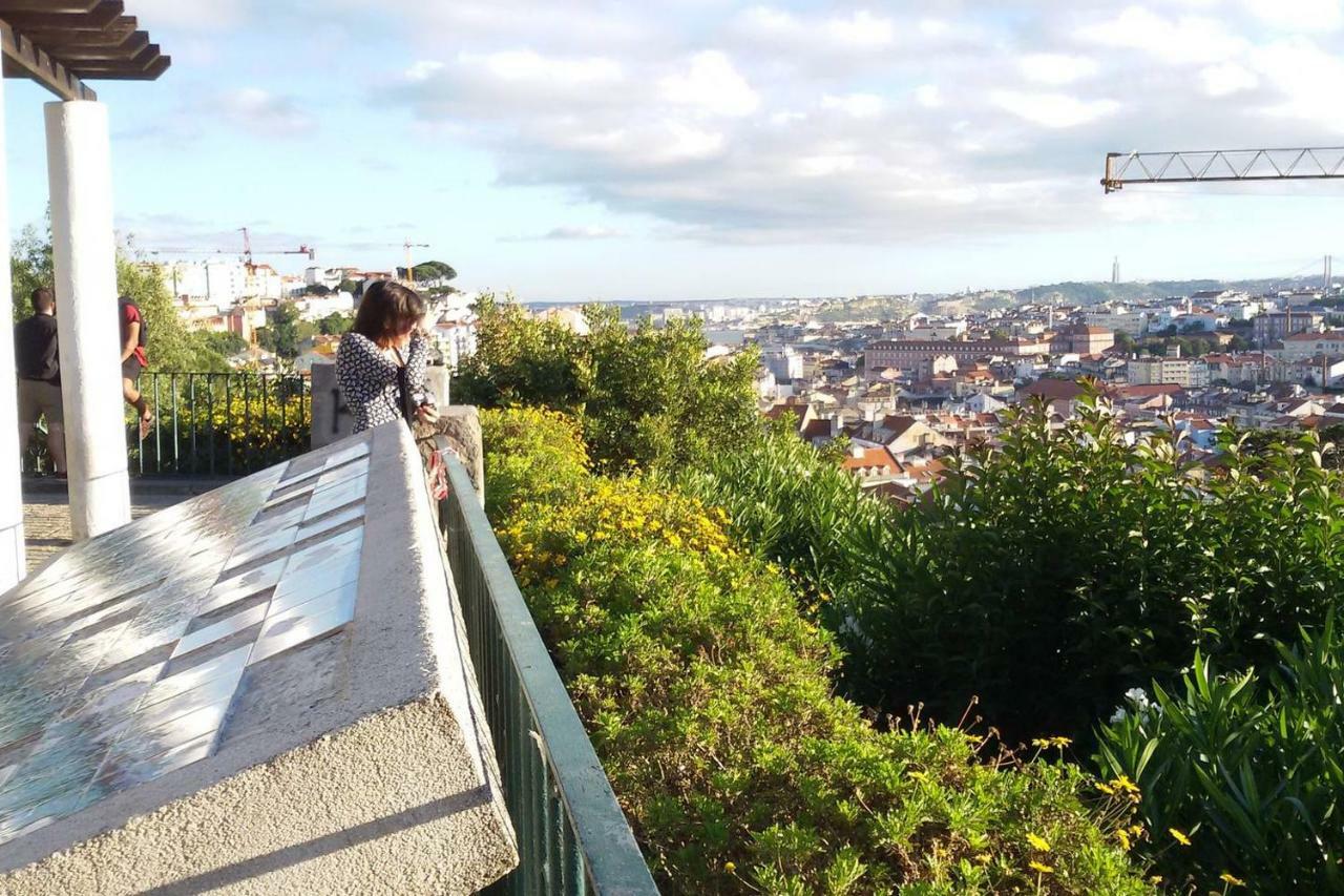 Sunny Orange Garden Apartment In Central Lisbon Lisboa Exterior foto
