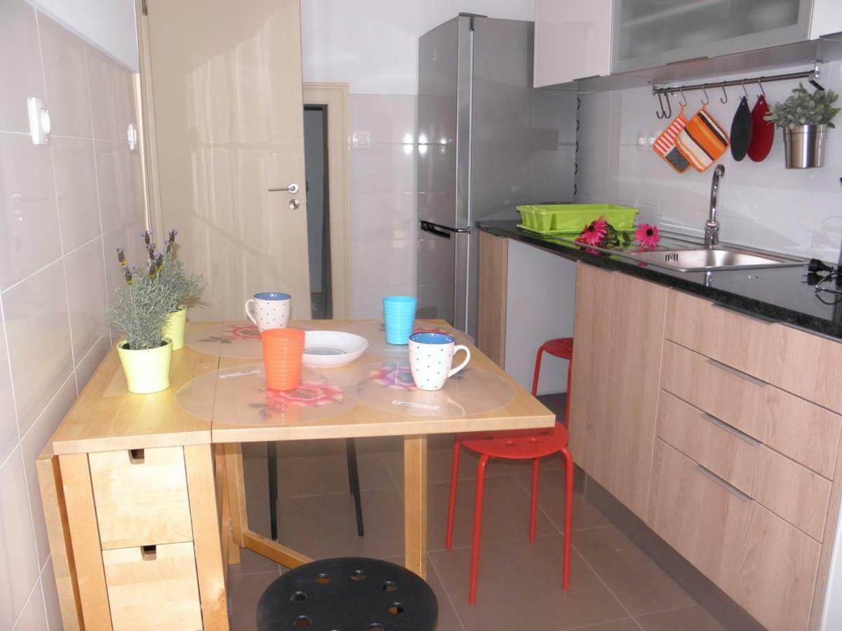 Sunny Orange Garden Apartment In Central Lisbon Lisboa Exterior foto