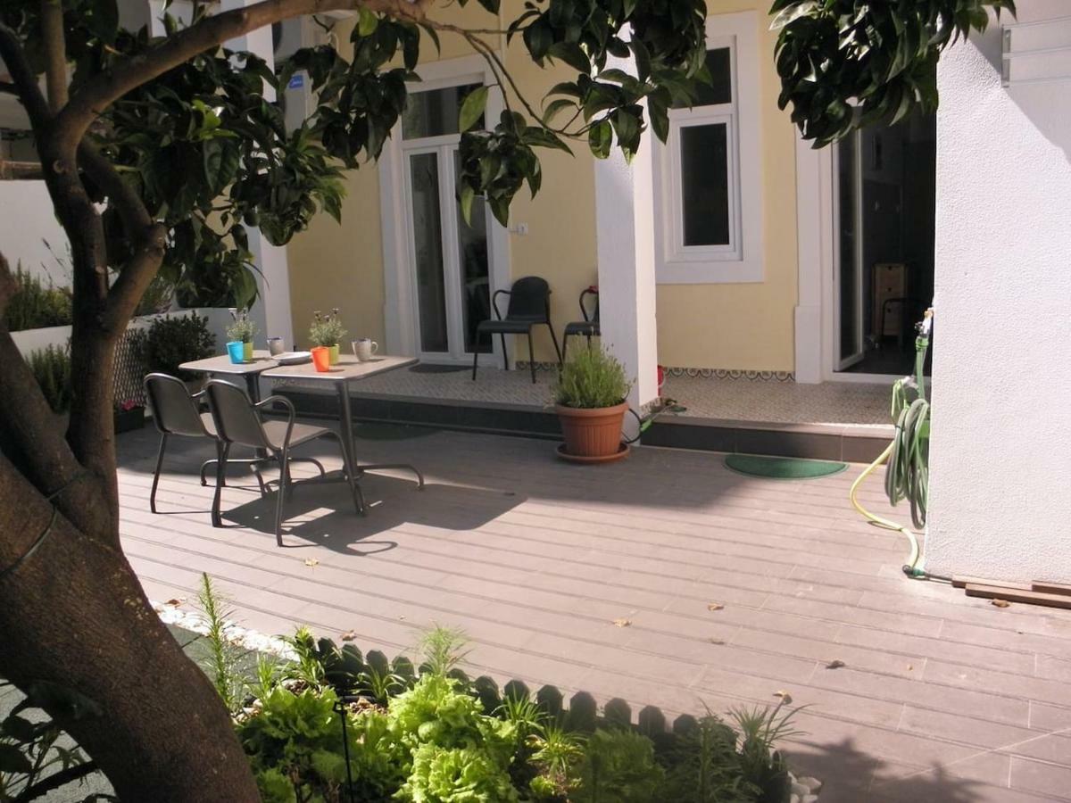 Sunny Orange Garden Apartment In Central Lisbon Lisboa Exterior foto
